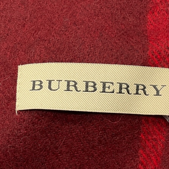 BURBERRY DARK RED GIANT CHECK CASHMERE SCARF - Picture 5 of 9